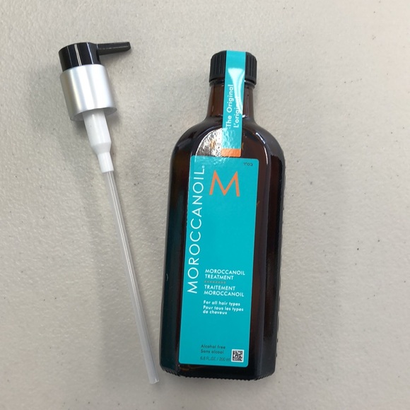 Moroccanoil Treatment 200ml - Picture 2 of 3